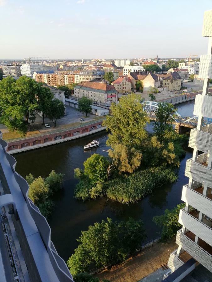 Two Towers Old Town Apartments-City Center-By The River-Observation Terrance On The Roof-Free Parking 브로츠와프 외부 사진